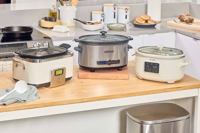 Best Slow Cookers for Easy Thyroid-Friendly Meals